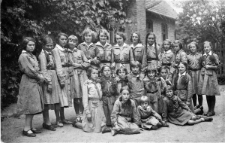 Leszczyńskie harcerki 1937