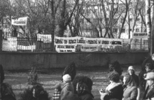 Zdjęcie z pogrzebu Jerzego Popiełuszki 1437