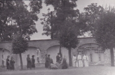 Uroczystości odpustowe w Klasztorze Benedyktyn&oacute;w w Lubiniu. Wrzesień 1984 r.